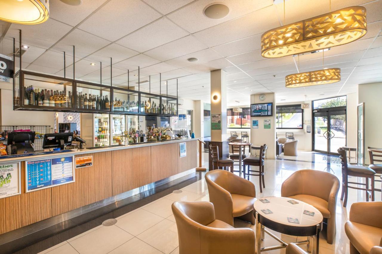 Gateway Hotel By Nightcap Plus Devonport Extérieur photo